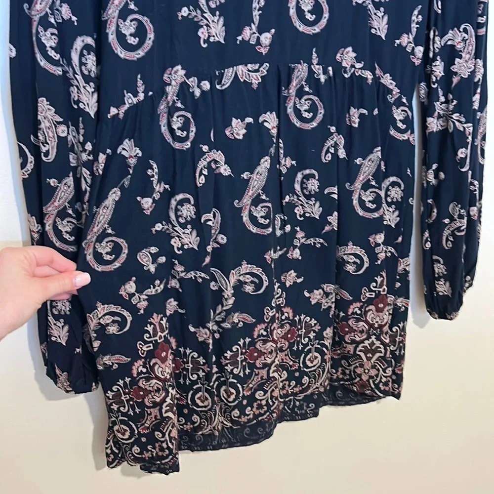 Abercrombie and Fitch Paisley Keyhole Neck Long Sleeve Mini Dress - Picture 5 of 8